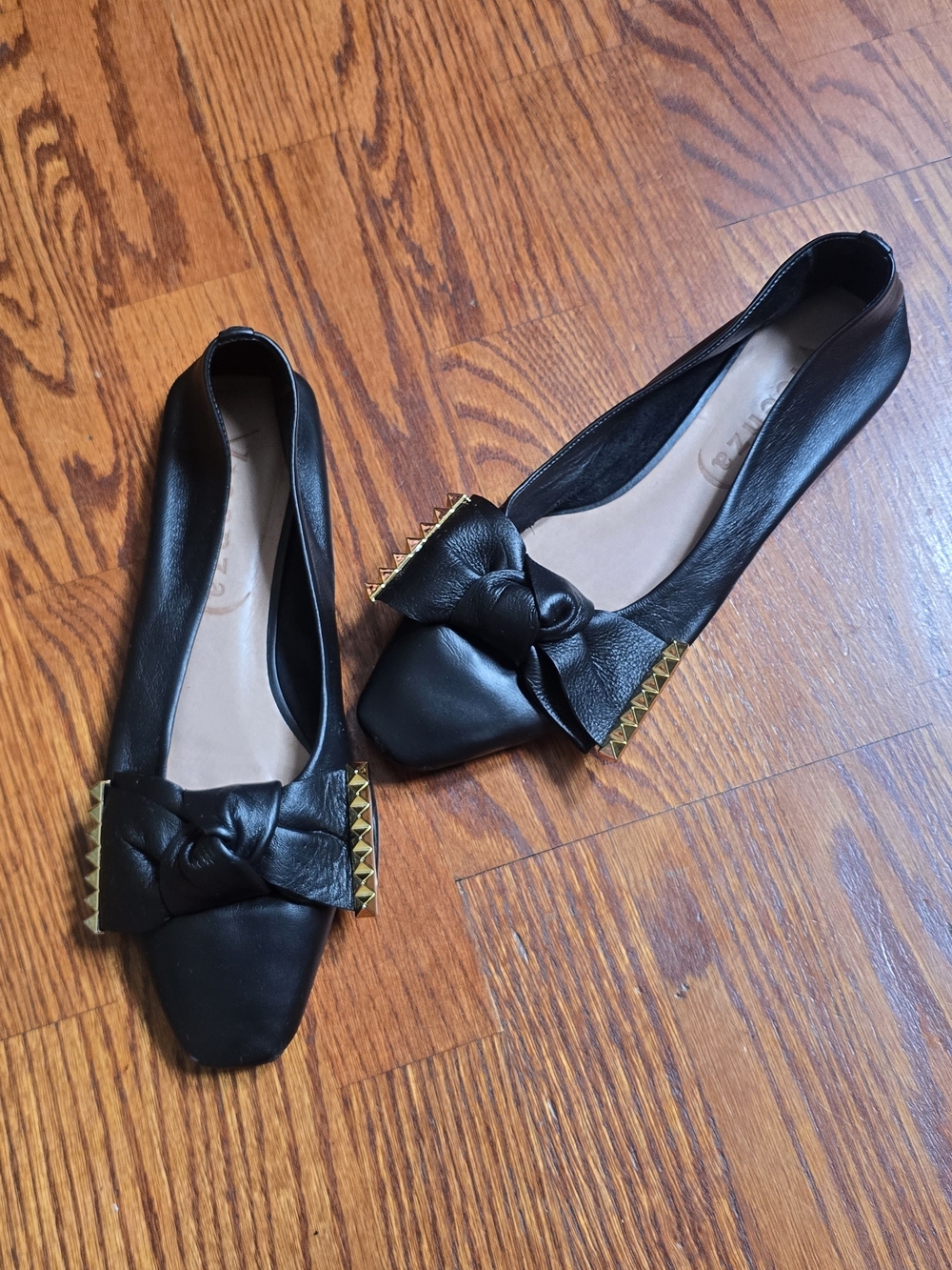 Vicenza Anthropologie Black Leather Studded Bow Flats Shoes Size 8 / 39 Brazil